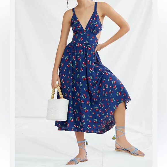 Anthropologie Yumi Kim Uma Maxi Cut Out Dress in Cherry Navy size 8 $238